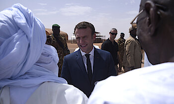 EPA/ Christophe Petit Tesson