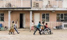 picture alliance / Hans Lucas | Denis Meyer