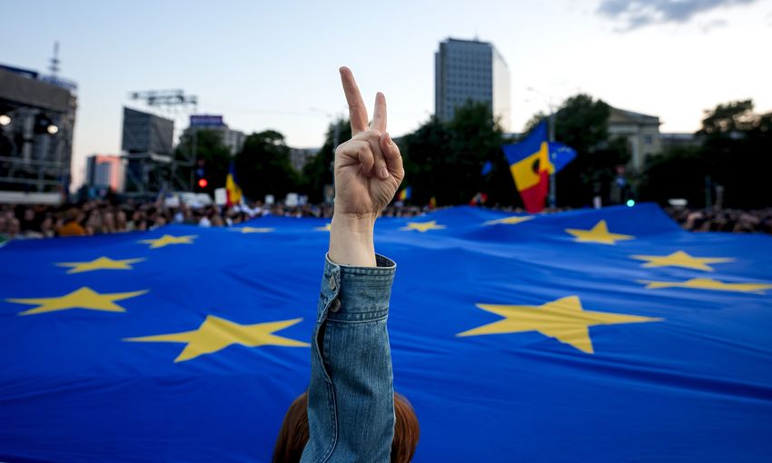 picture alliance / AP | Andreea Alexandru