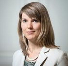 Alexandra Dienes