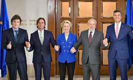 pa /dpa | Santiago Mazzarovich